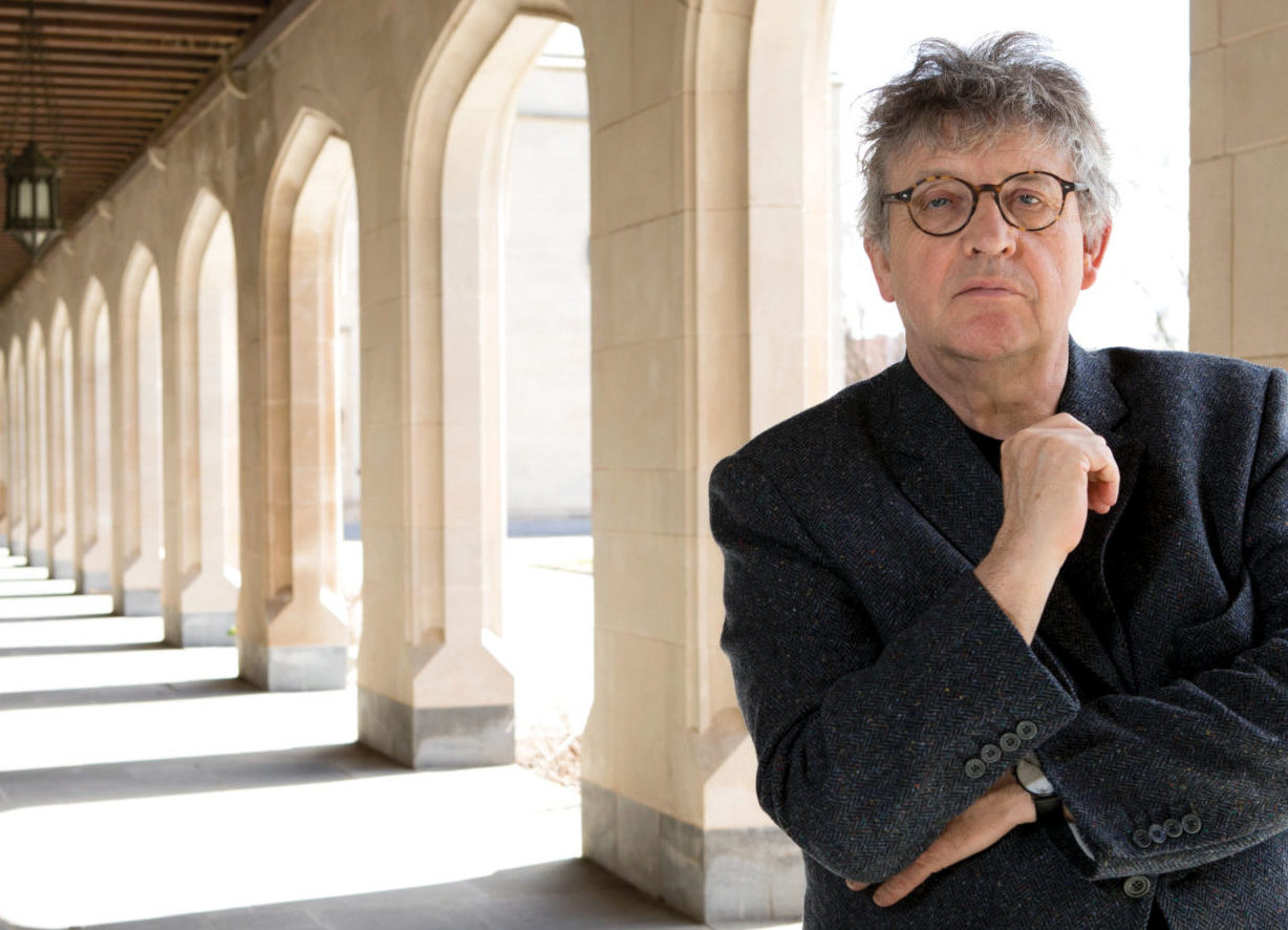 Paul Muldoon Receives Her Majesty’s Gold Medal For Poetry – Discovery ...